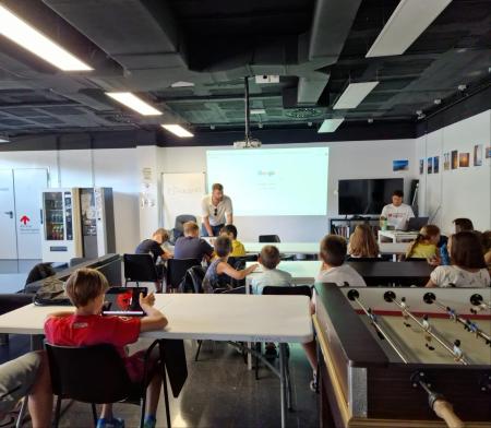 El Centro Municipal Juvenil de Rincón de la Victoria inicia hoy los Campamentos Digitales con más de medio centenar de participantes