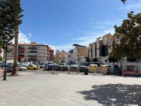El Ayuntamiento de Rincón de la Victoria avanza en el nuevo aparcamiento público de La Cala del Moral con la redacción del Estudio de Viabilidad Económica.