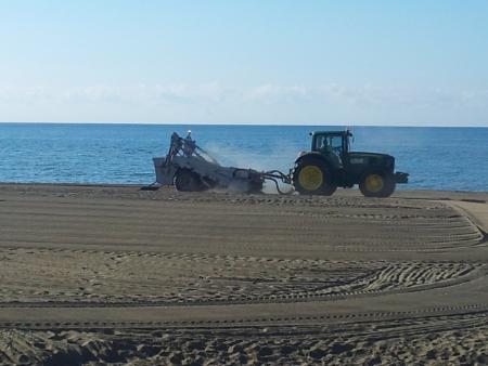 Rincón de la Victoria asume el balizamiento de playas tras el rechazo de la Junta a conceder subvenciones