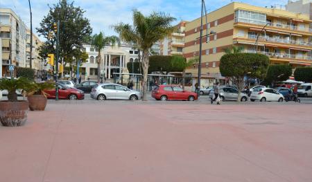 El Ayuntamiento adjudica el proyecto de ampliación de la Plaza Al-Ándalus de Rincón de la Victoria con una inversión cercana a los 238.000 euros