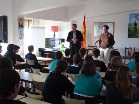 Más de 300 alumnos participarán en el ciclo de charlas para dar a conocer la Constitución española