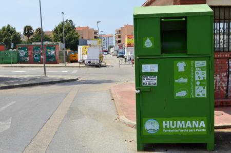 Los ciudadanos de Rincón depositan 37 toneladas de ropa usada en los contenedores de la ONG Humana durante el primer semestre del año