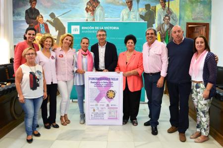 Rincón de la Victoria celebra el IV Concurso Benéfico de Paellas a favor de la lucha contra el Cáncer de Mama