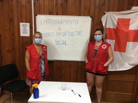 Bienestar Social de Rincón de la Victoria y Cruz Roja ponen en marcha el Curso de Empoderamiento de Mujeres en Dificultad Social