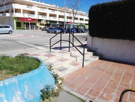 El Ayuntamiento de Rincón de la Victoria adjudica tres actuaciones del Plan de Mejora de Accesibilidad del municipio