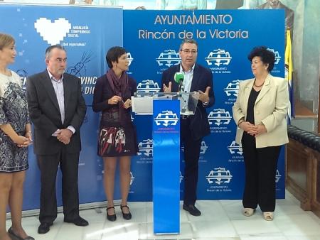 El Ayuntamiento de Rincón de la Victoria se suma al programa Andalucía Compromiso Digital