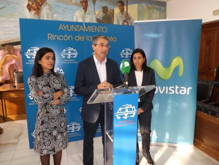 Más del 60 por ciento de los hogares rinconeros dispondrán de fibra óptica en 2014