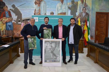 Rincón de la Victoria acoge la Liga Municipal de Fútbol-7 en el Campo Manuel Becerra que llevará al campeón a la Copa de la Asociación Española de Minifútbol