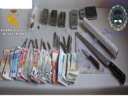 La Guardia Civil y Policía Local desarticulan un punto de venta de droga en Rincón de la Victoria