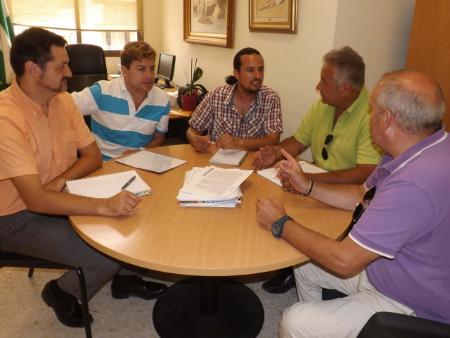 El Ayuntamiento de Rincón de la Victoria elabora la primera Ordenanza de Comercio que agilizará la actividad económica en el municipio