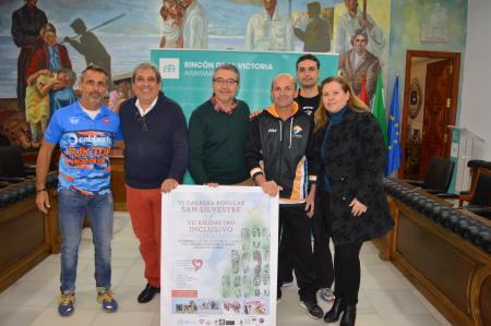 La VI Carrera Popular San Silvestre de Rincón de la Victoria y VII entrega de Kilómetro Inclusivo, unidas por una causa solidaria
