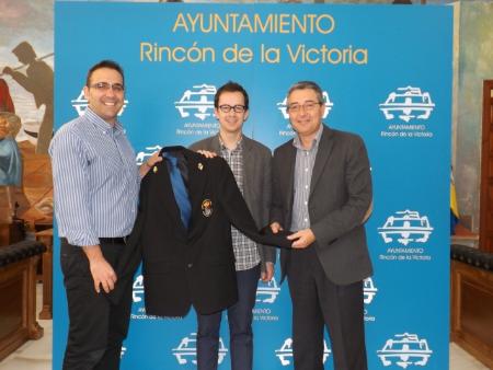 El Ayuntamiento renueva el vestuario de la Banda Municipal de Música de Rincón de la Victoria