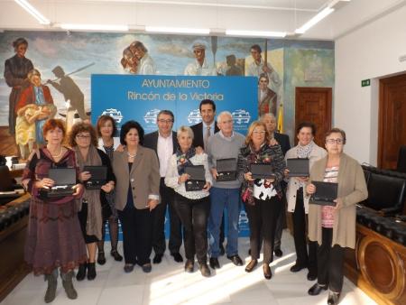 El Ayuntamiento de Rincón de la Victoria homenajea a nueve personas con el II Certamen al Voluntariado
