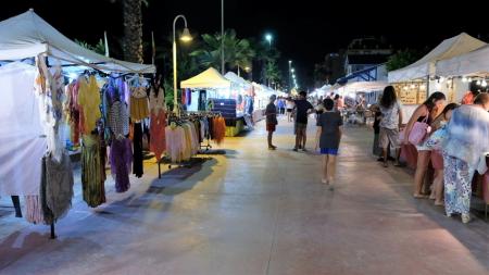 Rincón de la Victoria abre el mercadillo nocturno a partir de este viernes 10 de julio