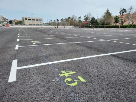 El Mercadillo de Rincón de la Victoria se traslada a la nueva explanada de Huerta Julián de más de 5.000 metros cuadrados