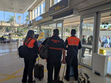 Protección Civil de Rincón de la Victoria acude a La Palma como apoyo social y logístico a familias afectadas por el volcán de La Palma