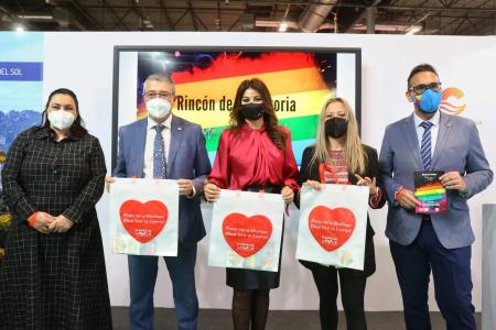 Rincón de la Victoria presenta en FITUR la Gala de los Premios por la Diversidad y se posiciona como un destino LGBTI+
