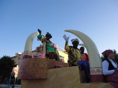 Cultura repartirá 3.000 kilos de caramelos en la cabalgata de Reyes