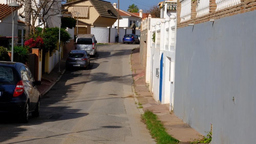 Imagen El Ayuntamiento de Rincón de la Victoria ejecutará un plan de asfaltado para la mejora de infraestructuras de calles y avenidas del municipio por 234.859 euros
