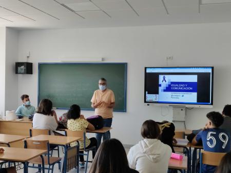El Área de Bienestar Social e Igualdad de Rincón de la Victoria concluye el programa de coeducación en los centros educativos del municipio