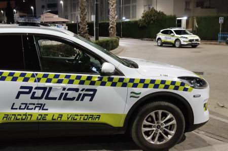 La Policía Local de Rincón de la Victoria denuncia a 61 vehículos por irregularidades en la licencia del servicio VTC en lo que va de año