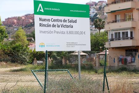 El Ayuntamiento adjudica la redacción del proyecto básico y de ejecución del nuevo centro de salud de Rincón de la Victoria