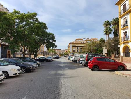 El Ayuntamiento de Rincón de la Victoria adecuará la peatonalización y accesibilidad de la zona comercial abierta del casco urbano de la localidad