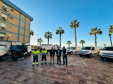 El Ayuntamiento de Rincón de la Victoria incorpora nuevos vehículos a la flota de Greencón para la mejora y cuidado del municipio