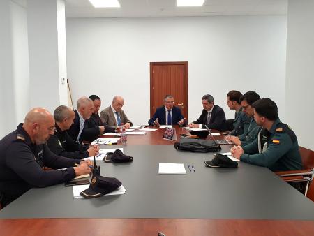 El alcalde de Rincón de la Victoria pide un incremento de efectivos de la Guardia Civil para reforzar la seguridad en el municipio