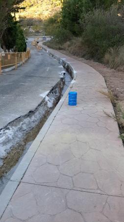 Rincón de la Victoria acomete las obras de conexión para mejorar el suministro de agua de las zonas altas de La Cala del Moral