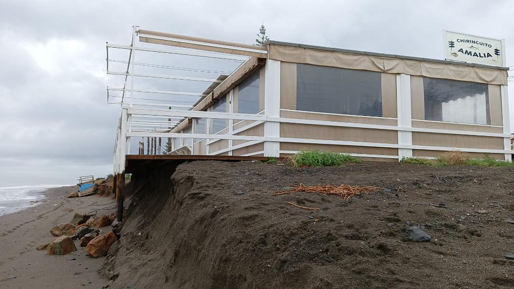Imagen Rincón de la Victoria vuelve a reclamar que se acometa la estabilización del litoral tras los daños del último temporal