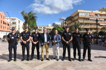 Rincón de la Victoria crea la primera Unidad Aérea de Seguridad de la Policía Local en la Axarquía