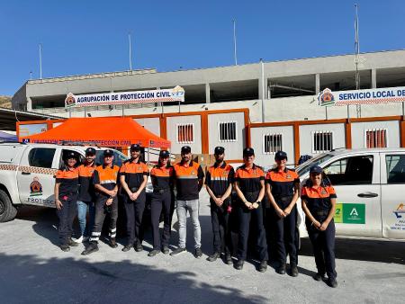 Un operativo de once efectivos y tres vehículos de Protección Civil de Rincón de la Victoria se dirigen a Valencia para ayudar a los afectados por la Dana
