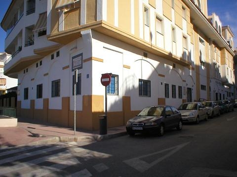 Edificio donde está el departamento de formación y empleo.