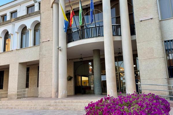 El Ayuntamiento de Rincón de la Victoria alcanzará la incorporación de 29 nuevas plazas de funcionario de 2023 a 2025, de las cuales 9 ya están ejecutadas