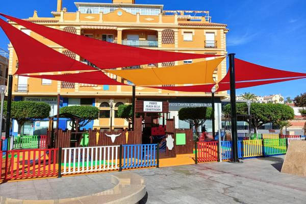 El Ayuntamiento de Rincón de la Victoria adjudica el servicio de mantenimiento y mejora de las zonas de juegos infantiles, biosaludables y calistenia del municipio